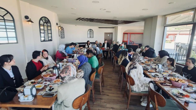 Kahvaltı Programı Gönüllere Dokundu