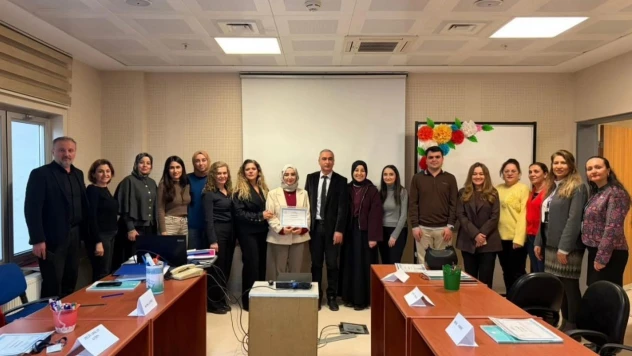 Karabük'te 'Anne Sütü Ve Emzirme Danışmanlığı' Eğitimi Tamamlandı
