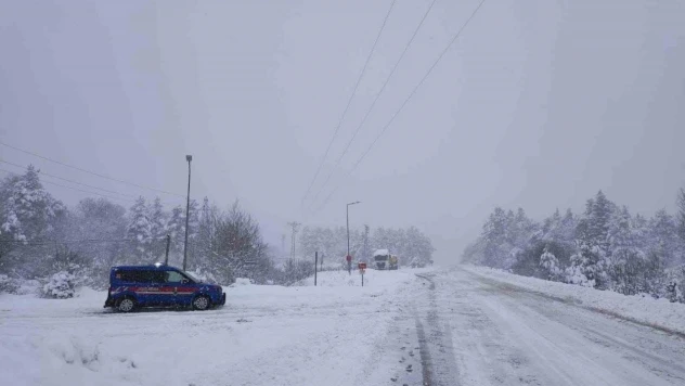 Karabük'te 112 Köy Yolu Ulaşıma Kapandı