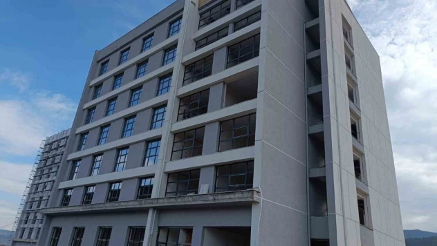 Karabük'te Öğrenci Yurdu İnşaatında Çalışmalar Sürüyor