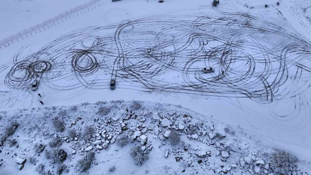 Karabük'te Sürücüler Karın Tadını Drift Atarak Çıkardı