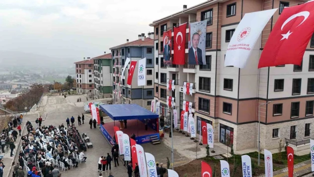 Karabük'te TOKİ Konutları Hak Sahiplerine Teslim Edilmeye Başlandı