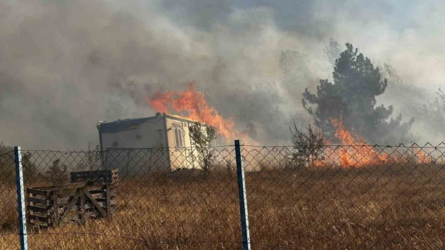 Karabük'teki Yangın Evlere Sıçradı