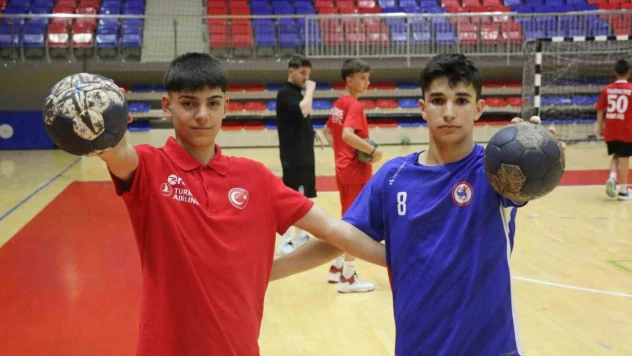 Karabüklü Hentbolcular, Milli Takım Kampına Davet Edildi