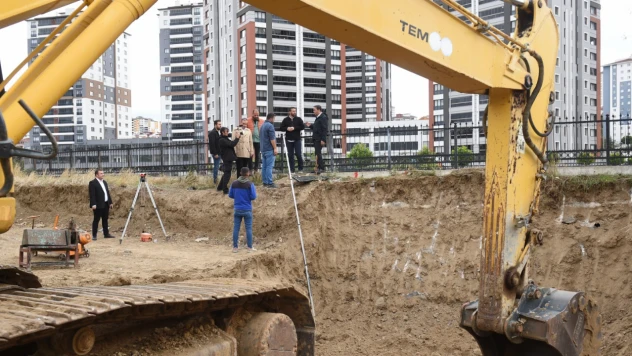 Karaçomak Deresi Köprü Yapımı Başladı