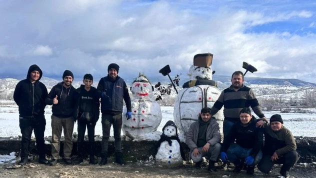 Kardan Adamın Gövdesini İş Makinesiyle Taşıdılar