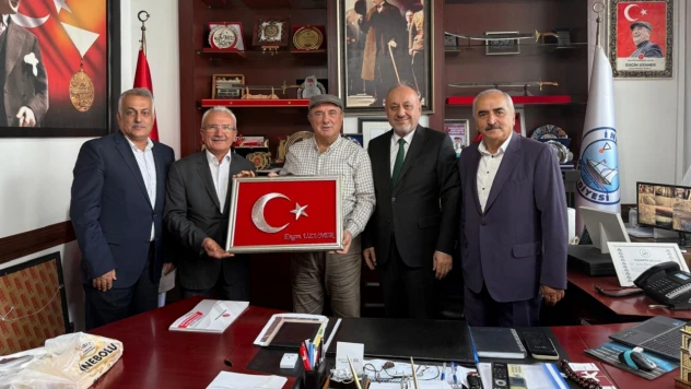 KASDERFED Başkanı Şen'den İnebolu Belediye Başkanı Uzuner'e Ziyaret