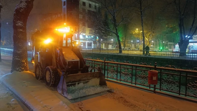 Kastamonu Belediyesi'nden Yoğun Mesai