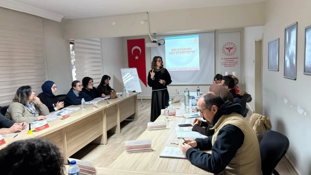 Kastamonu'da 112 Personeline Çocuklarda İleri Yaşam Desteği Eğitimi