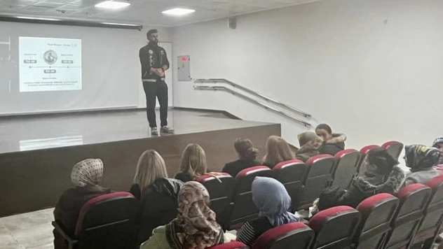 Kastamonu'da 'En İyi Narkotik Polisi: Anne' Eğitimi Düzenlendi