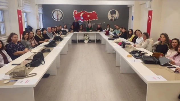 Kastamonu'da Harezmi Eğitim Modeli Öğretmen Eğitimleri Başladı