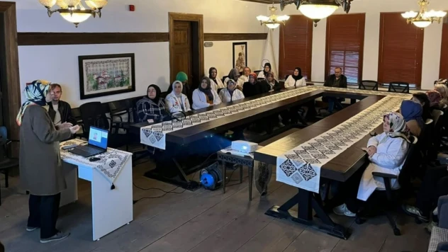 Kastamonu'da 'Maarif Modeli Aile Konferansları' Başladı