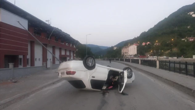 Kastamonu'da otomobil takla attı, yaralılar var