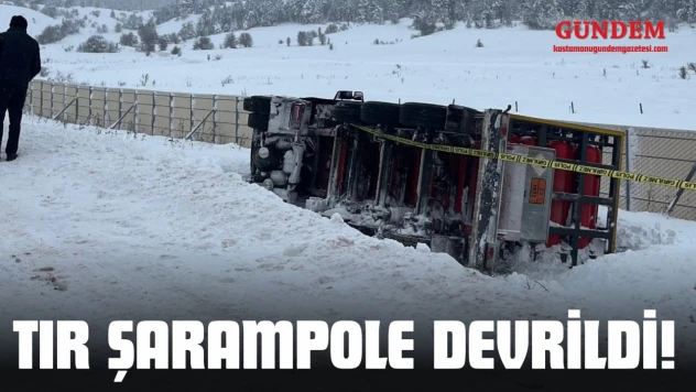 Kastamonu'da Tır Şarampole Devrildi!