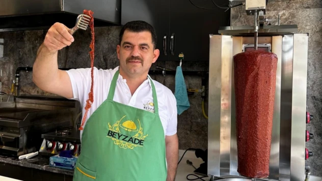 Kastamonu'ya İlk Sucuk Dönerci Açıldı