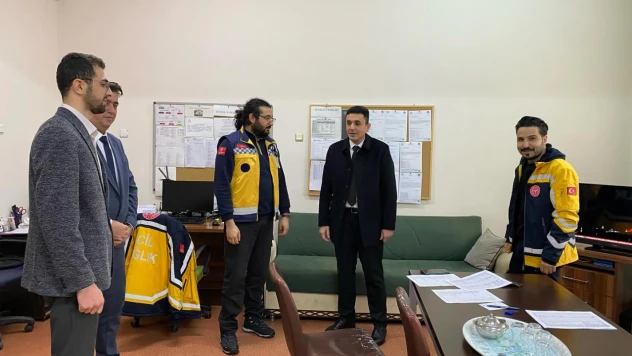 Kaymakam Karaselvi'den, Pınarbaşı İlçe Devlet Hastanesine Ziyaret