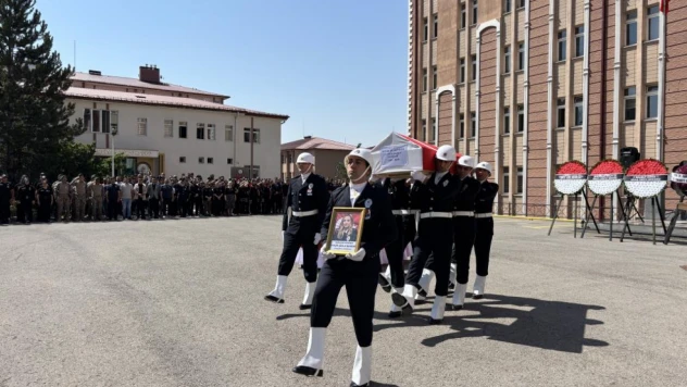 Kazada Hayatını Kaybeden Komiser Kastamonu'ya Uğurlandı
