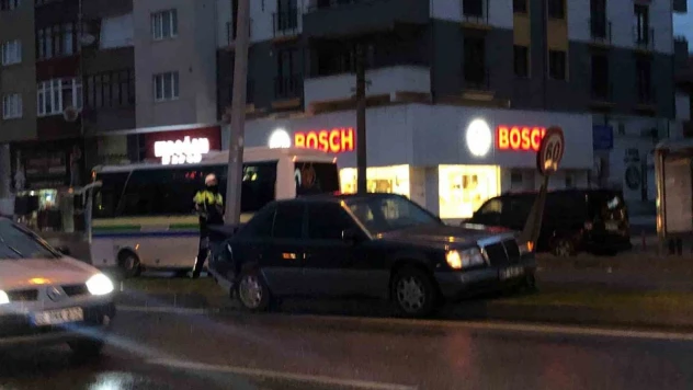 Kdz. Ereğli'de İki Araç Çarpıştı: 1 Yaralı