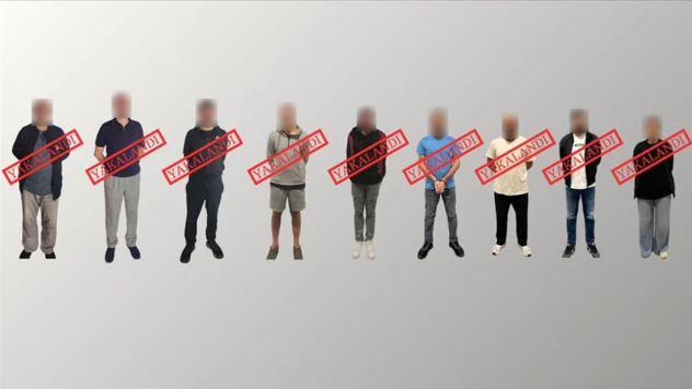 Kırmızı Bültenle Aranan Suçlular Türkiye'ye Getirildi