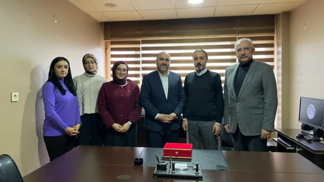 Kızılay'dan Gazetemize Ziyaret