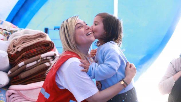 Kızılay'ın İyilik Ordusu Yüzleri Güldürüyor