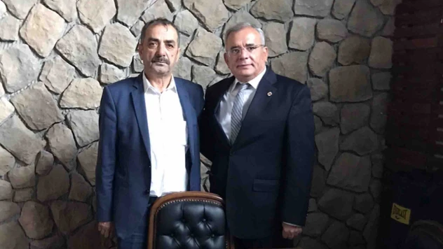 Kocadelioğlu'nun Yanındayız