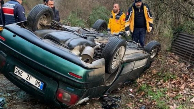 Kontrolden çıkan otomobil takla attı: 1 ölü