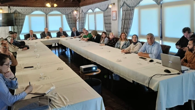 Köy Evlerinin Elektrik Tesisatları Yenilendi