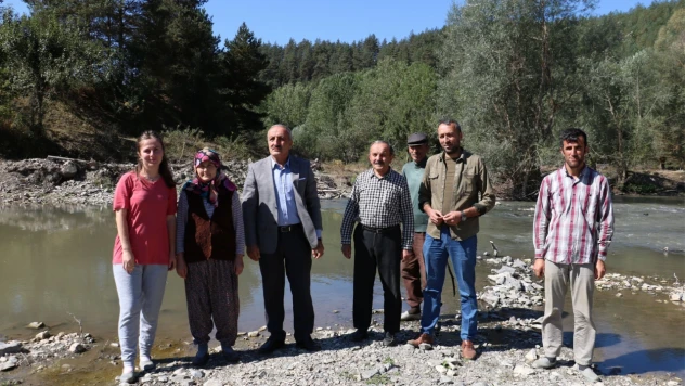 Köylüler atıklardan bıkkın!