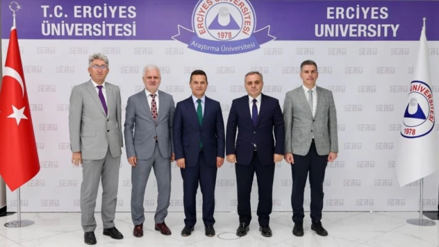 KÜ'den Erciyes Üniversitesi Ve Kayseri Üniversitesi'ne Ziyaret