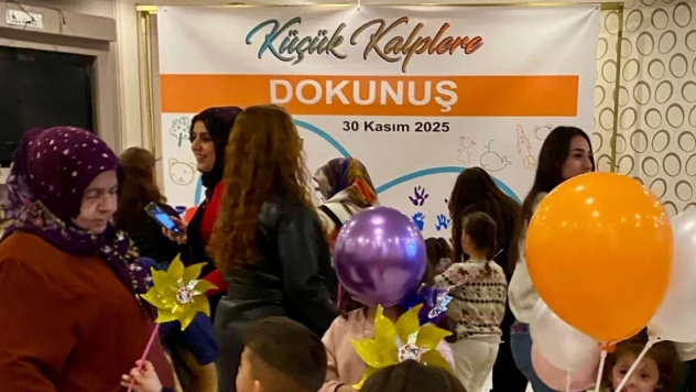 Küçük Kalplere Dokundular