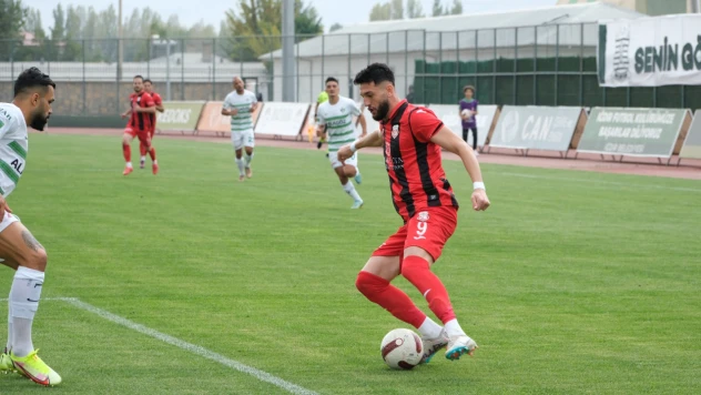 Liderlikten uzaklaşmadık, unvanı koruduk