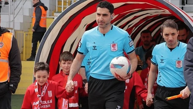 Maçın Hakemi Doğu Yılmaz