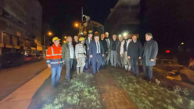 Madenciler, Asrın Felaketinin Yıl Dönümünde Hayatını Kaybedenleri Andı