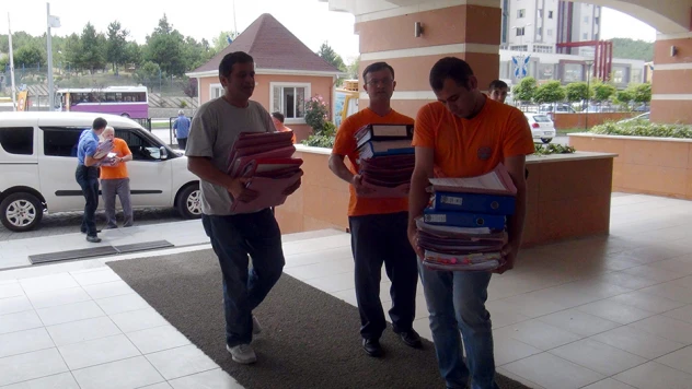 Mahkumların tahliyesine başlandı