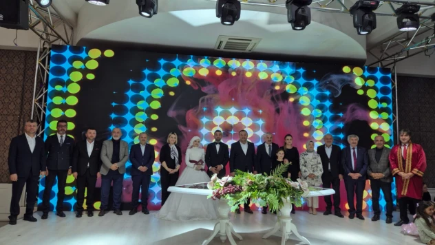 Mesut İle Nursel Evlendi