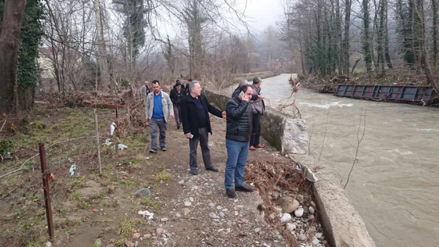 Milletvekili Demir heyelan bölgesini inceledi