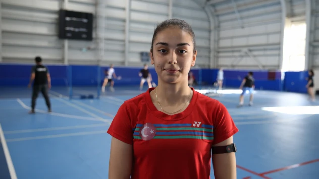 Milli Badmintoncu Aleyna, Şampiyonluk İçin Hazırlanıyor