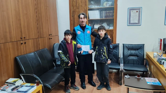 Minik Yüreklerden Filistin'deki ihtiyaç Sahiplerine Destek