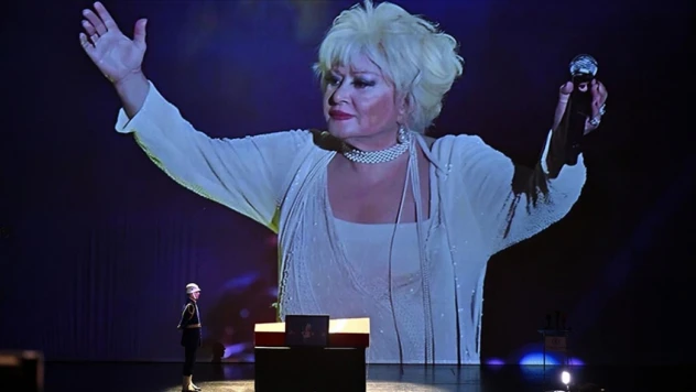 Muazzez Abacı İçin AKM'de Tören Düzenlendi