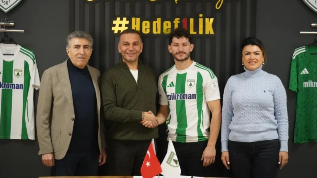 Muğlaspor Temelci'yi Renklerine Bağladı