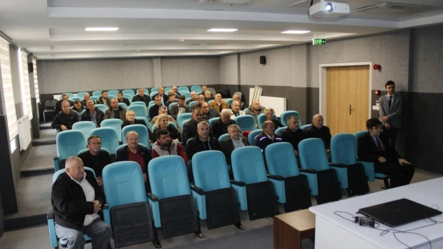 Muhtarlara Aile İçi İletişim Eğitimi Verildi