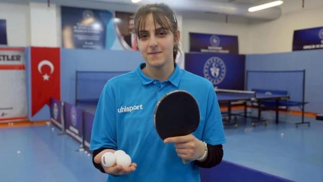 Ne ailesinden, ne de tutkusundan vazgeçti