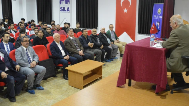 Numan Aydoğan Ünal, üniversiteli gençlerle buluştu