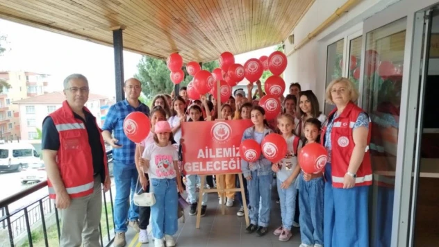 Öğrencilerden Sosyal Hizmet Merkezlerine Ziyaret