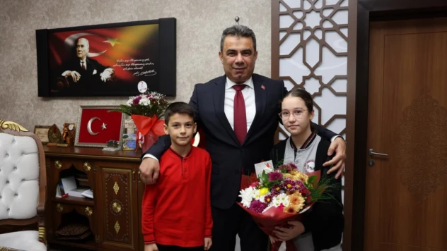 Öğretmenler Günü Dolayısıyla Gümüş'ü Ziyaret Ettiler