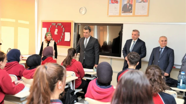 Okul Ziyaretleri Sürüyor
