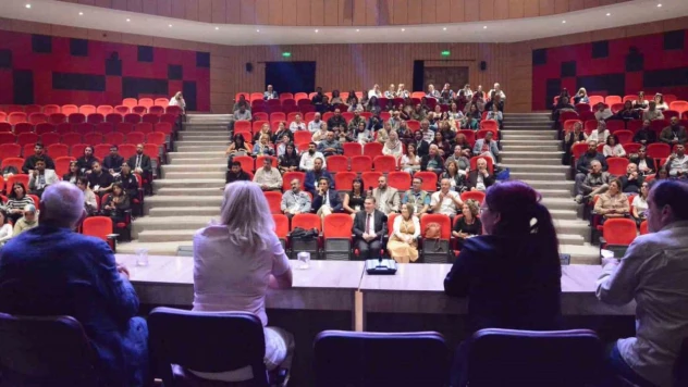 Ortaçağ Ve Türk Dönemi Sempozyumunda 270 Bildiri Sunuldu