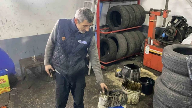 Oto Tamircisinin En Sadık Çırağı 'Şıkkıdı' Oldu