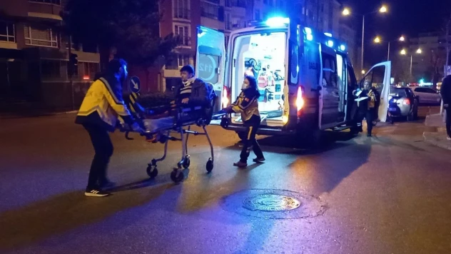 Otomobil ile Motosiklet Çarpıştı: 2 Yaralı
